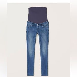 Abercrombie & Fitch Maternity Jean Legging